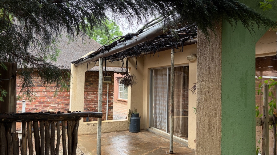 3 Bedroom Property for Sale in Grimbeeck Park North West